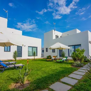 Villa Acogedora Casa El Invierno Con Estufa De Pellet, Cerca De La Playa, Zahora