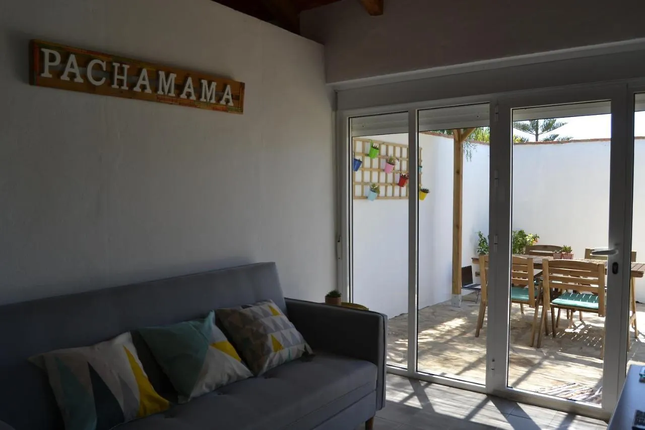 Casa-Estudio Pachamama Zahora Kır Evi