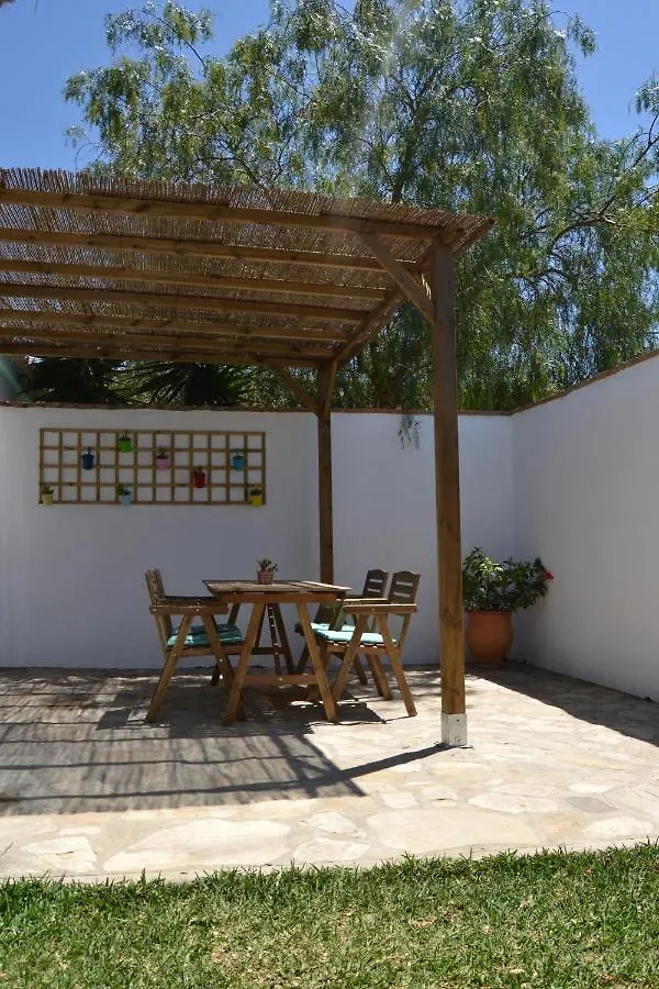 Casa-Estudio Pachamama Zahora Kır Evi
